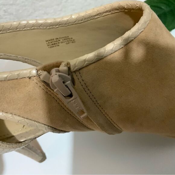 Michael Kors Jennings Bootie Suede animal print Size 10M - Picture 9 of 12